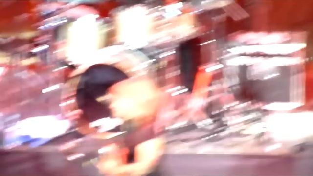 Suzi Quatro-Glycerine Queen/Bass Solo-Live In Kiev 30.03.2012