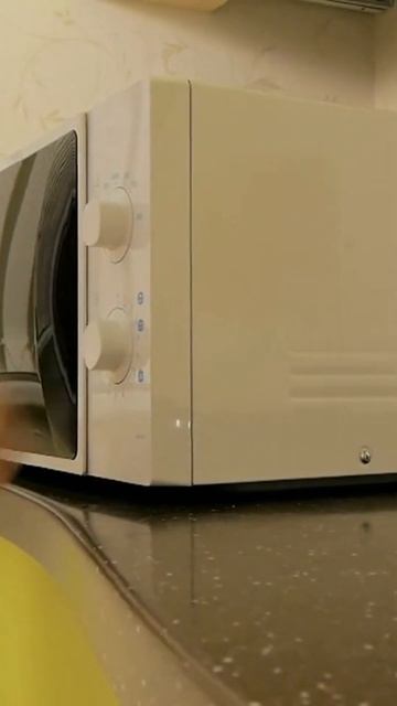 Using The Warming Drawer Of Your Oven For Storage