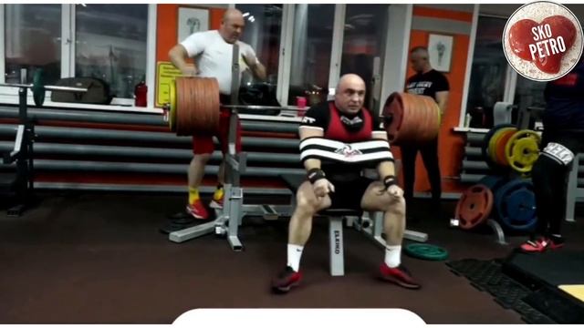 Житель Петропавловска поставил цель пожать 400 кг. и поставить ещё один мировой рекорд.