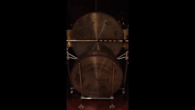 1905 REGINA 35 UPRIGHT DISK CHANGER MUSIC BOX