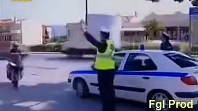 Не допонимание на дороге