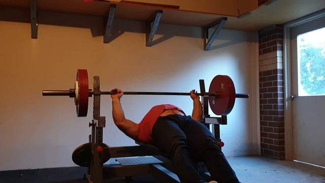 Powerlifting Bench Press 396 Lbs / 180 Kg X 8