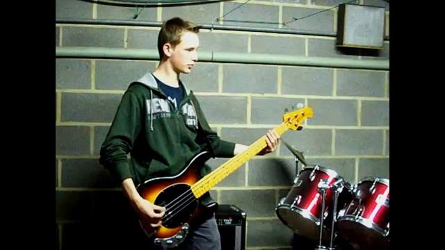 Bass Cover Of Confessions Of An Economic Hitman (Anti-Flag)