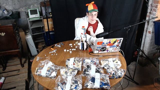 GIANT LEGO LIVESTREAM - 1969 Piece Saturn V LEG OBuild