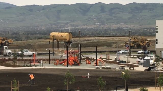 Чудо машины под окном