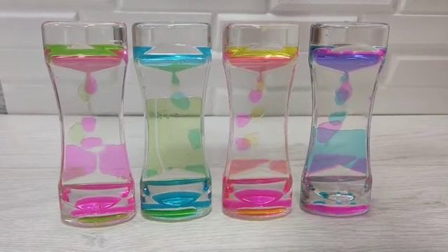 ГЕЛЕВЫЕ ЧАСЫ С КАПЛЯМИ МАСЛА