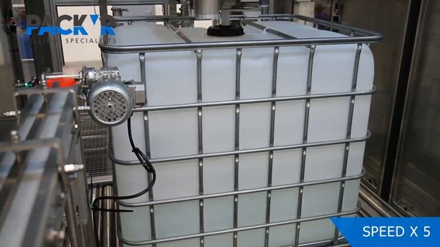 PACKR INLEO-P with IBCs (1000L) in a closed cabinet (explosion proof design)