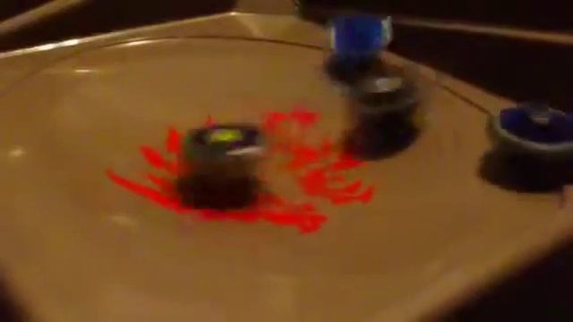 Beyblade Metal. Fury 4 Way Battle -Jade Jupiter VS Vulcan Horuseus VS Spiral Lyre VS Cosmic Pegasus