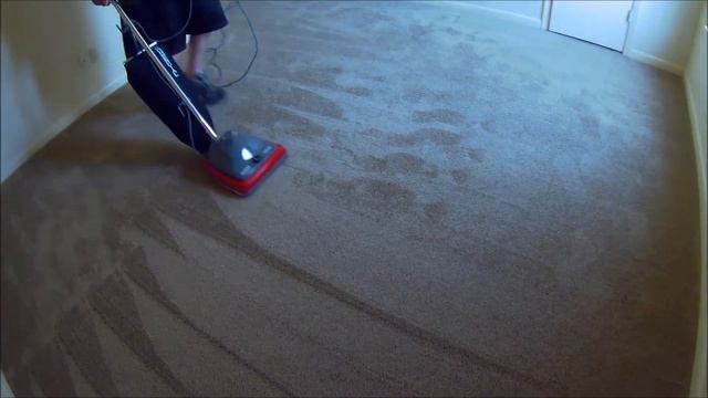 Sanitaire SC679J A $115 Commercial Vacuum That Doesn't Suck!