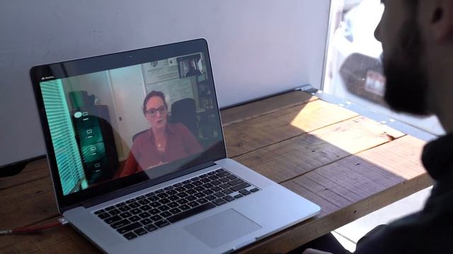 Lorianne Isaacson - Train Someone To Replace You (FUNNY BUSINESS)