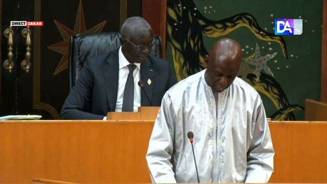 « 2918 Km De Routes, 189 Km D’autoroutes, 6000 Km De Pistes De Productions » (ministre)