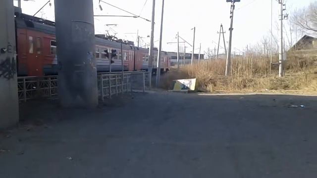 Электропоезд ЭД9М-0263 с сообщением Аэропорт Кневичи-Владивосток