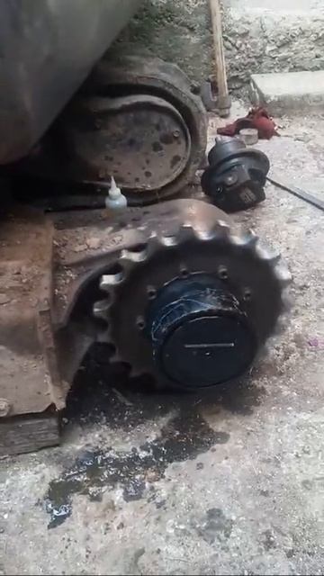 Подмяна на редуктор ходов Kubota KX 41 3V