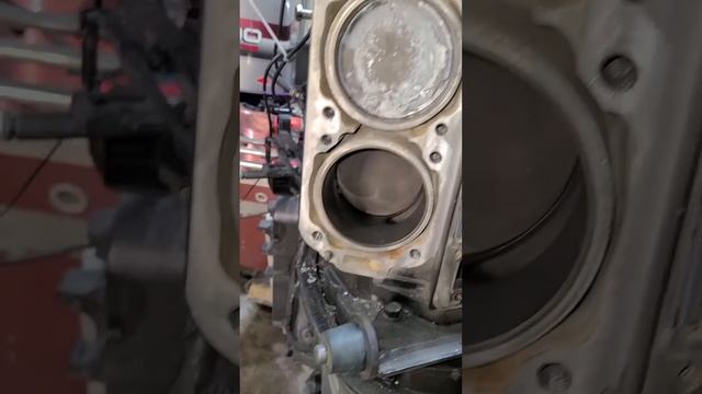 Mercury Outboard 2.5 Engine Disassembly Update