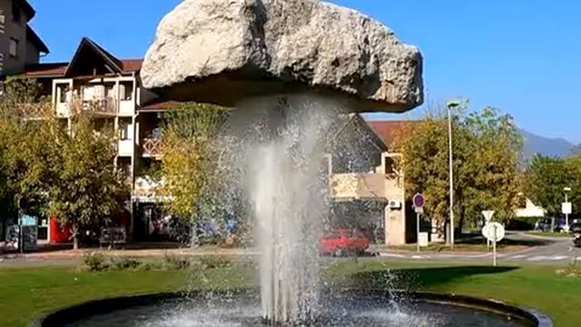 Смотрите на сайте Vkrugah Com идея фонтана