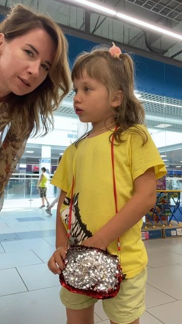 При съемках данного видео никто не пострадал! Реквизит-подушка! Пошла учить таблицу умножения #минс