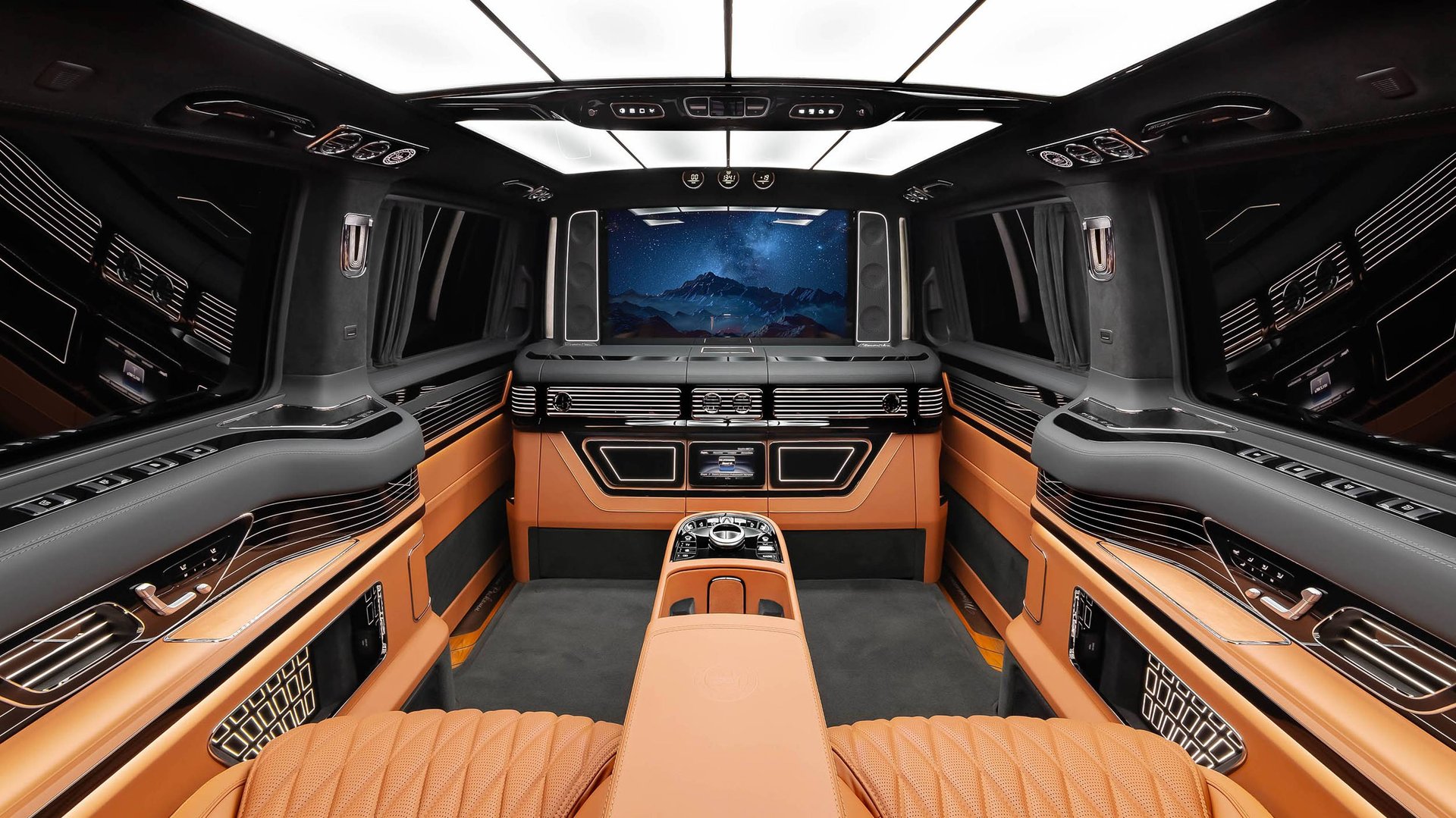 Mercedes Benz V Class и его салон