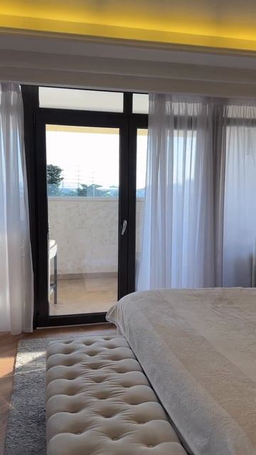 апартаменты с видом на морской порт