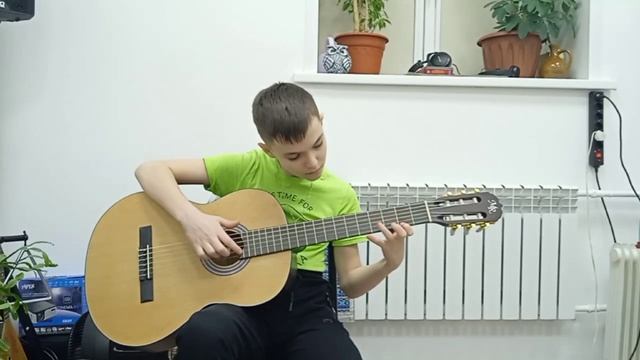 Канон ре мажор - Иоганн Пахельбель,  исп. Артём Бартенев (второй год обучения)