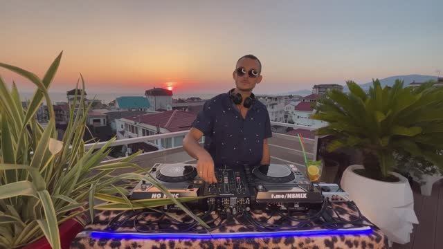 Sunset Vibe ― Clerk