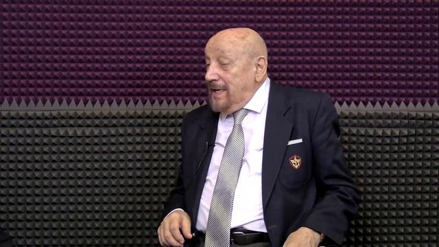 Русское зарубежье. (Часть вторая). Ю.Д. Комаров