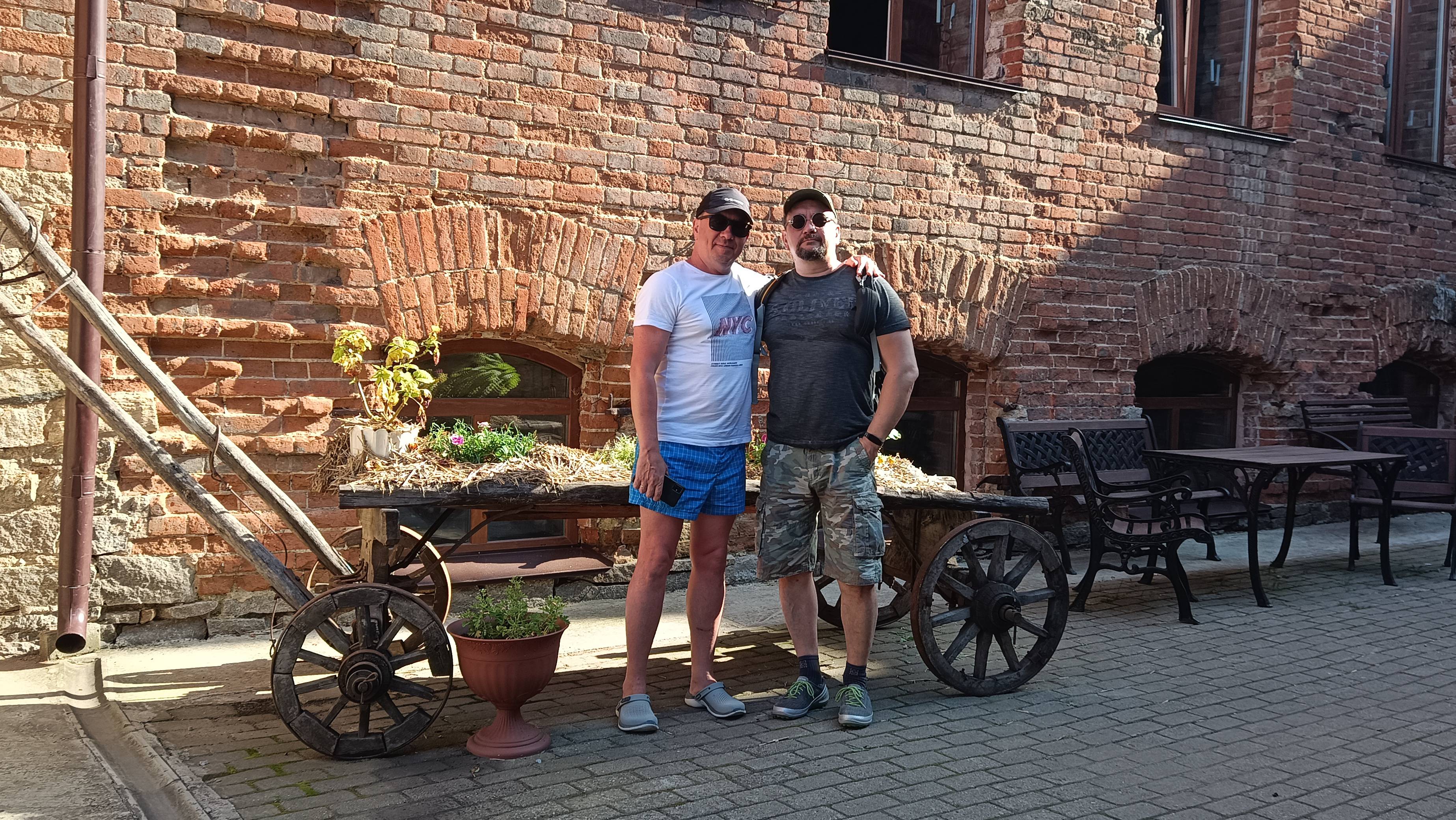 Привет тебе, мой верный друг Серега!