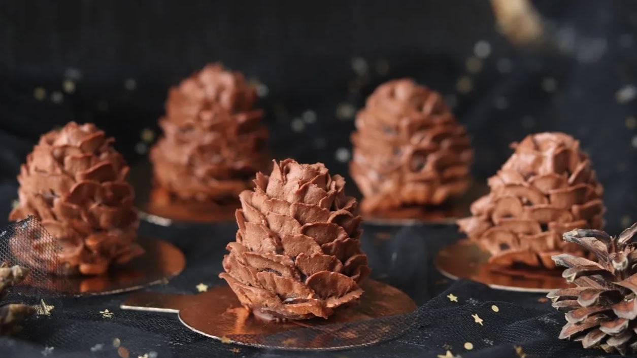 ЭФФЕКТНЫЕ НОВОГОДНИЕ ШИШКИ🤎 ПИРОЖНОЕ КАРТОШКА