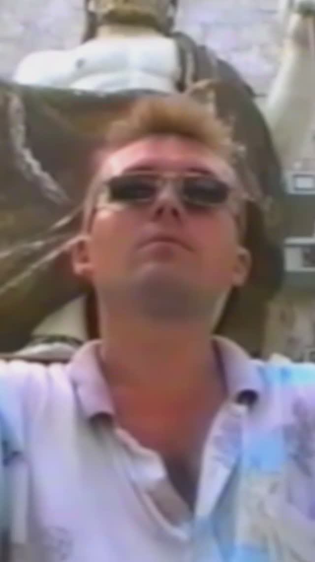 Красная Плесень - За рубежом