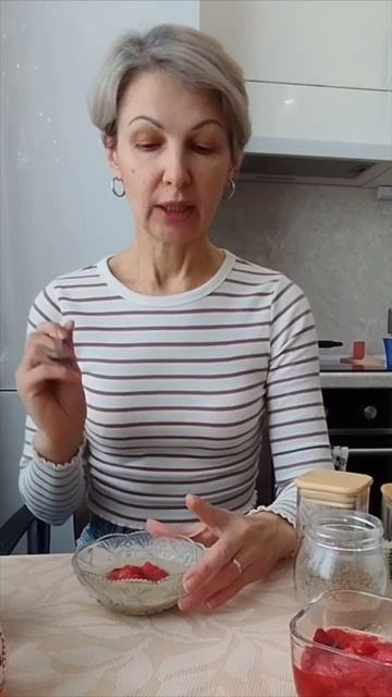 Десерт из Злакового Микса и клубники