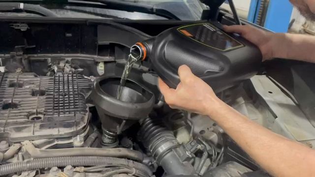 Infinity FX37 (промывка двигателя Промывочным маслом QC OIL)