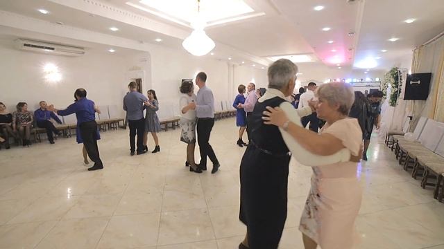 Вальс // українська пісня // гурт Вечірні зорі //  весілля На Хвилях // Хом