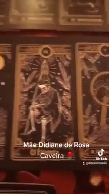 O Grande Tarot Negro De Dna Rosa Caveira.