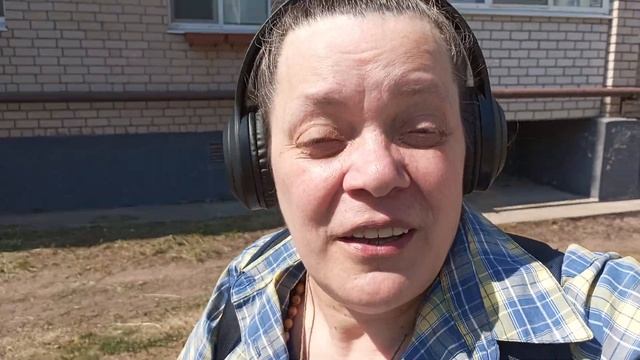 Нашла свои наушники ,акция на Озоне,через 9 часов закончится