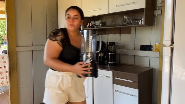 ROTINA DA MANHÃ COM MINHAS CRIANÇAS 💙💜//JOGUEI ÁGUA EM TUDO🥵//MEU CANTINHO DO CAFÉ ☕️😍