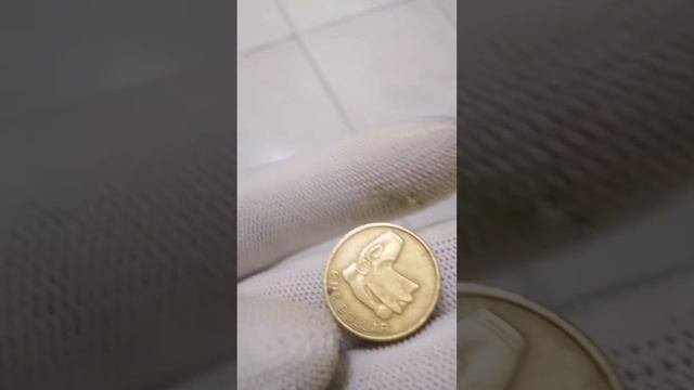 1 Dollar 2012 - Solomon Islands | Queen Elizabeth Ll Coin | Saudi Boy Tv