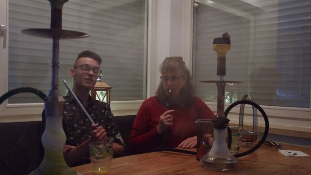 Wir Erraten Tabak! Mit Yogurtbecher