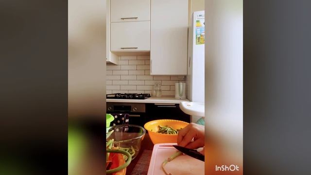 Что я делаю с чесночными стрелками#Заготовка на зиму зелени#