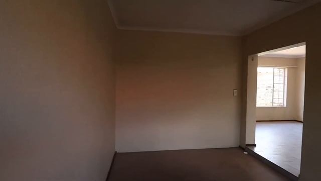 13 Sun Tropez Cnr Kirschner And Celia Nestadt, Brentwood Park