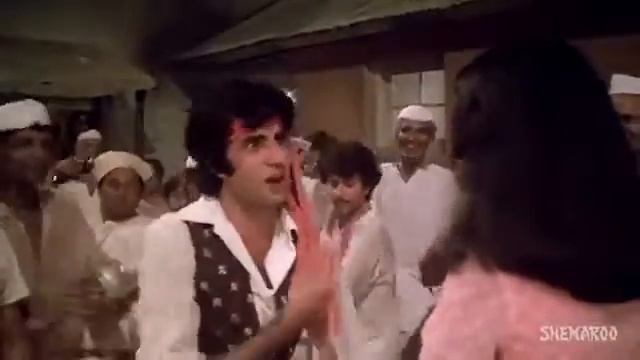 Khaike Paan Banaras Wala