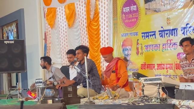 Vari Jau Re Guru Saa Balihari Jau.   Singer Shiv Puri (Balotra)