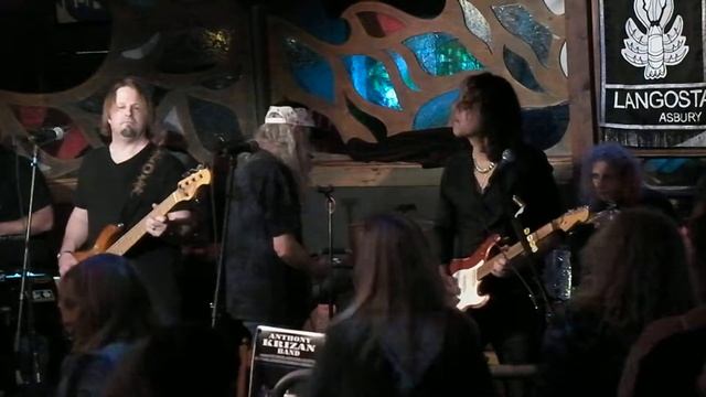 648a469fffc1c83268bdb8c73c5ea950