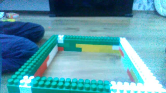 Часть 1 битвы Бейблэйд бёрст Реквием спрайзн против жира эксалиуса