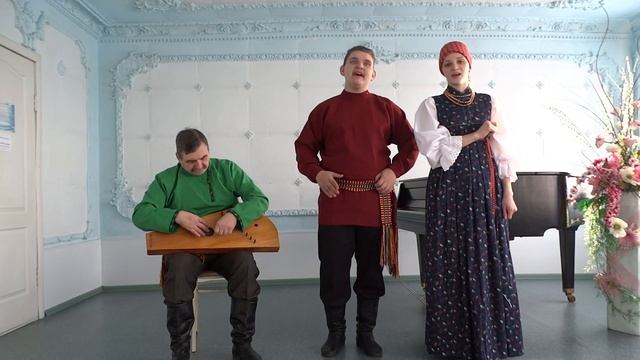 Фольклорный ансамбль 