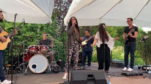 Back To Black Amy Winehouse - Live Cover By Vanessa Iraci - Public Video