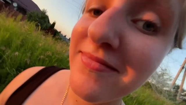 Ищу себе парня! Нас с подругой чуть не сгрызли собаки😨// VLOG