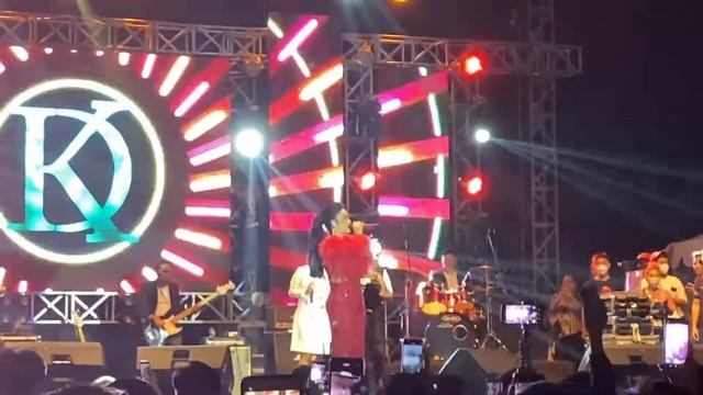 Konser Bunaken Festival… (Krisdayanti, Kenz, Geisha )