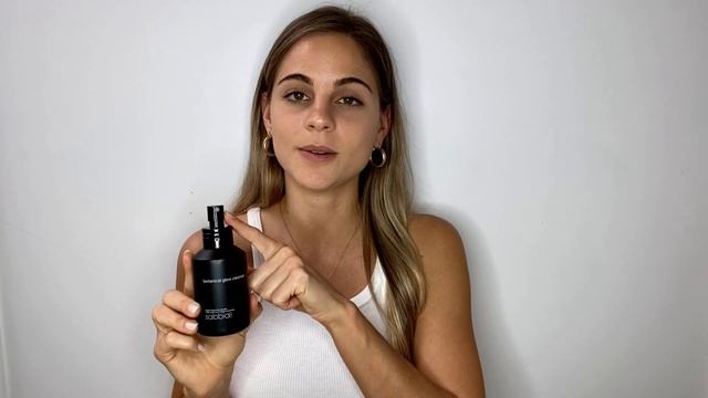 Botanical Glow Cleanser | With Kakadu Plum, White Willowbark & Cucumber To Brighten, Soothe & Purif