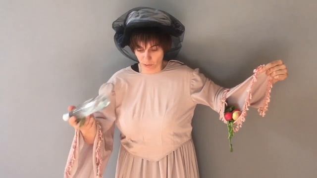 Дворянка Рита Горностай дала советы дачникам и садоводам