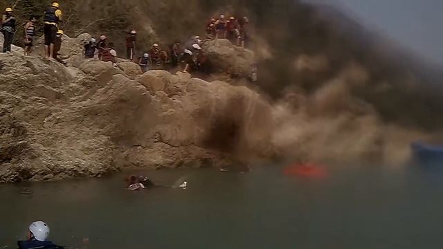 Cliff Jumping _ Rishikesh, Uttarakhand, India