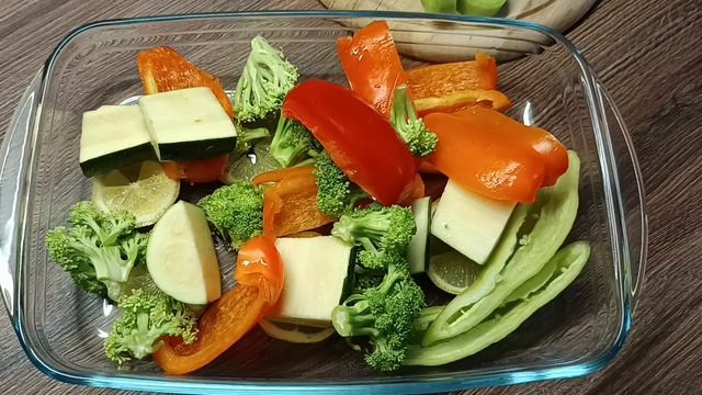 ЛОСОСЬ С ОВОЩАМИ В ДУХОВКЕ/ОЧЕНЬ ВКУСНЫЙ РЕЦЕПТ!